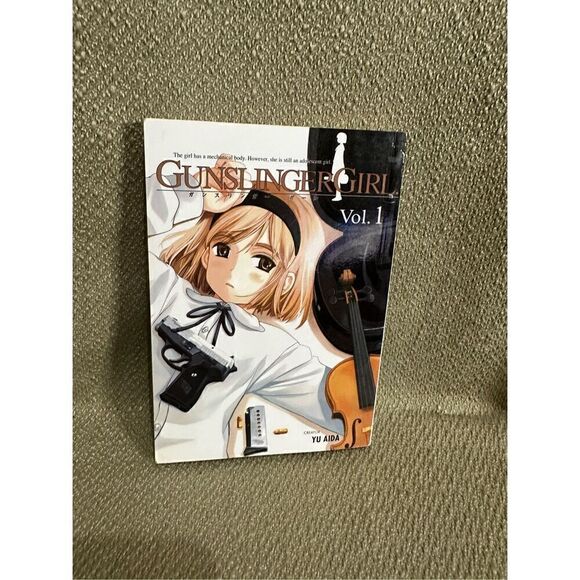 Gunslinger Girl by Yu Aida Volume 1 Manga Anime English Book - Picture 1 of 6